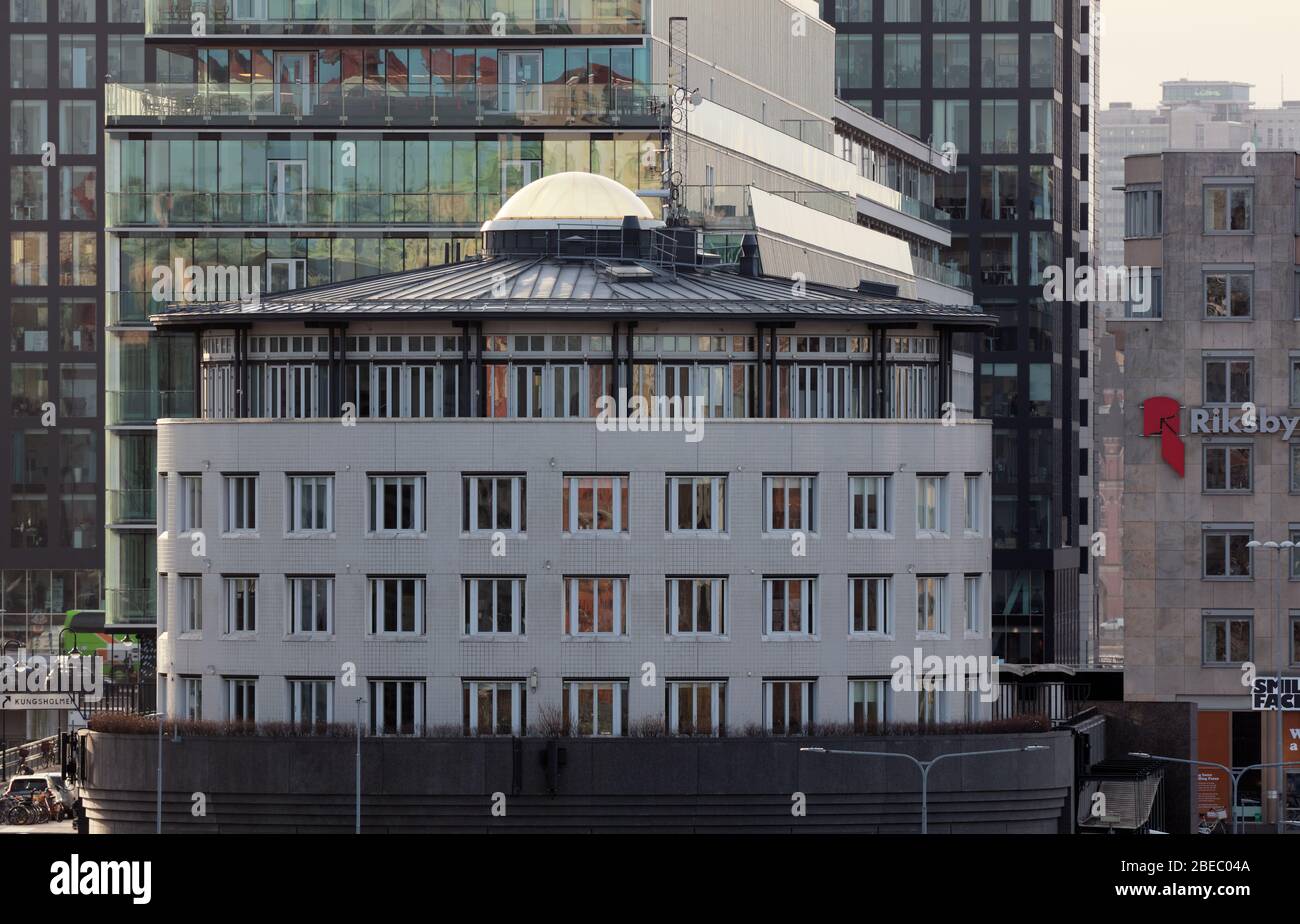 Edificio circolare dell'amministrazione svedese dei trasporti a Norrmalm, Stoccolma Foto Stock