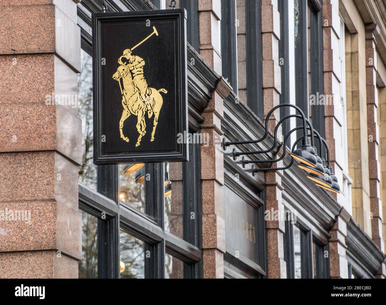 LONDRA- Ralph Lauren negozio di fronte a Fulham Road, un marchio di moda americano di lusso Foto Stock