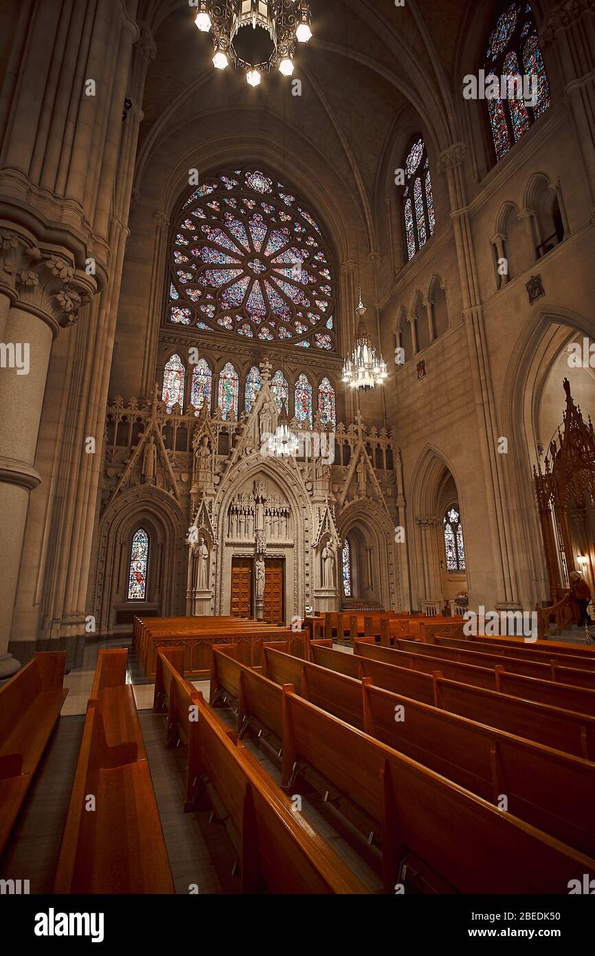 Vista interna della Cattedrale Basilica del Sacro cuore a Newark, New Jersey, USA. Foto Stock