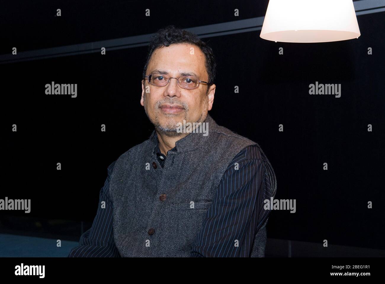 Dipesh Chakrabarty (Kolkata, 1948) è uno storico indiano, che ha anche contribuito alla teoria postcoloniale e agli studi subaltern. Foto Stock