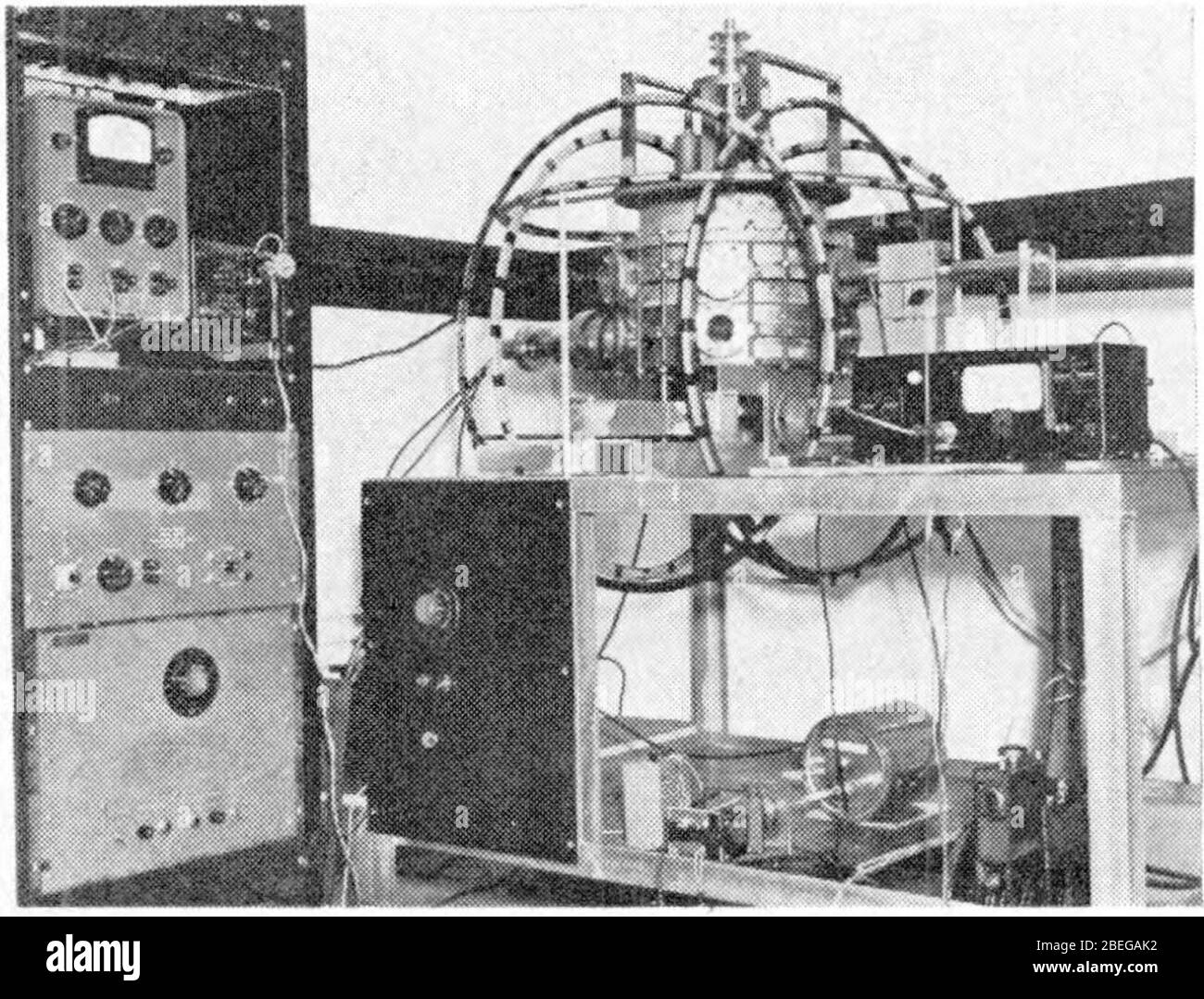 Bobine di Helmholtz nell'esperimento del radicale libero NBS 1957. Foto Stock