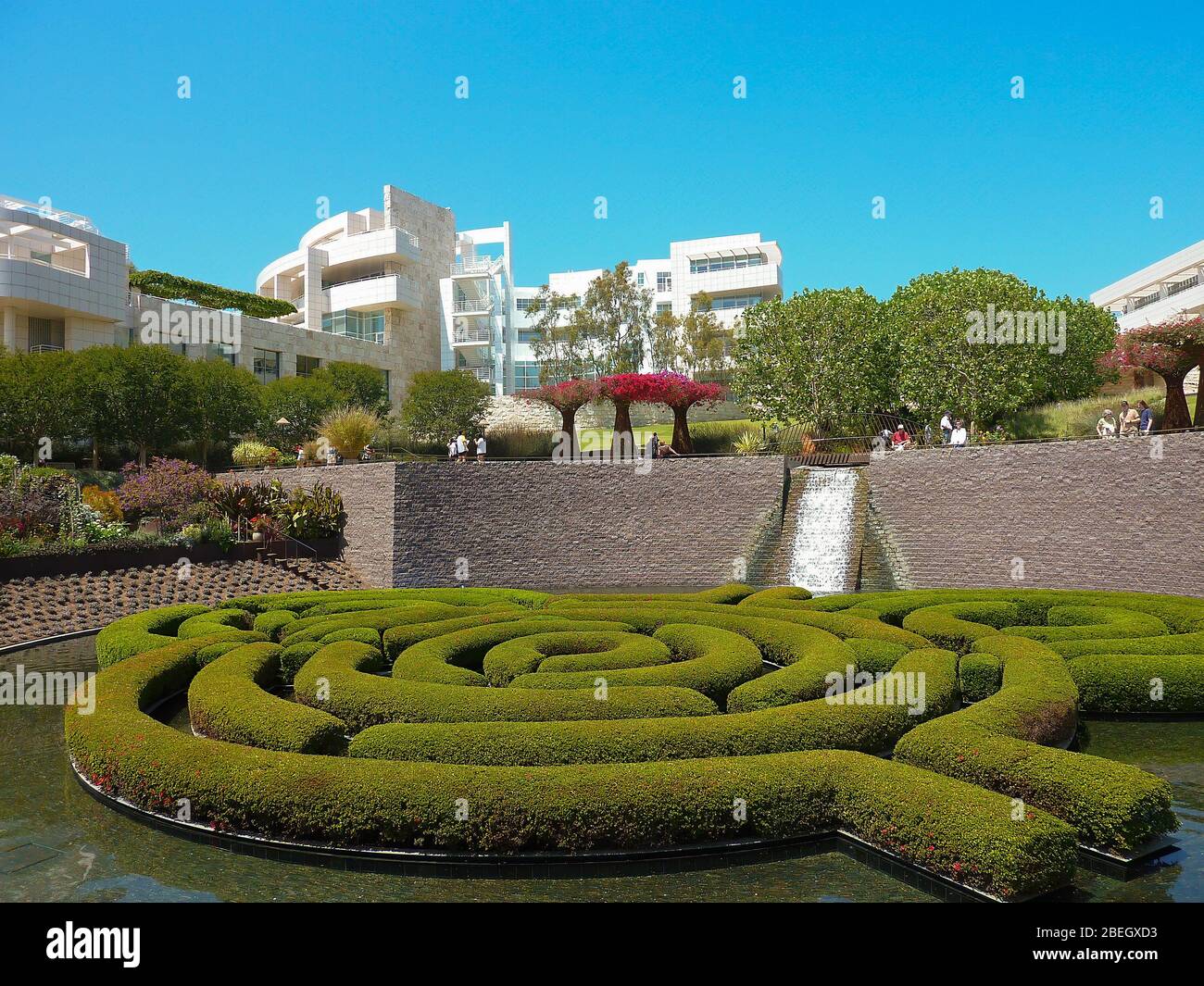 Los Angeles, 21 AGOSTO 2009 - Vista esterna del Giardino Centrale di Robert Irwin del Getty Center Foto Stock