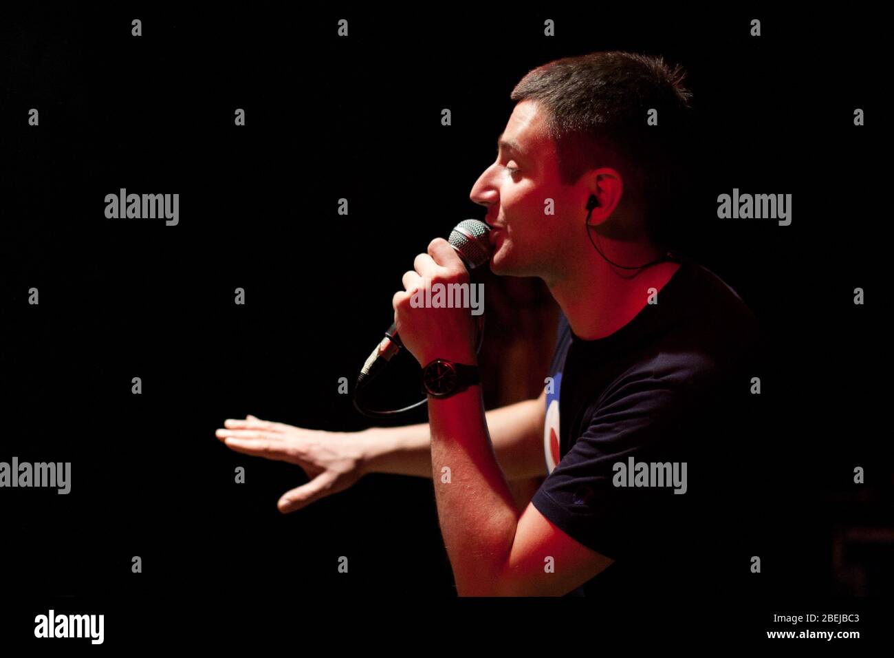 Czestochowa, Polonia - 7 febbraio 2014: Club musicale Teatr dalla Polonia, TFP (Teatro dalla Polonia) concerto del rock, blues e reggae band polacca Foto Stock