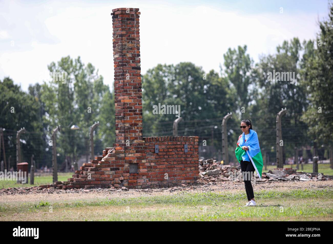 Auschwitz, Polonia - 02 agosto 2019: Commemorazione europea dell'Olocausto Rom-75° anniversario della liquidazione di Zigenerlager a KL Auschwitz-Birkenau Foto Stock
