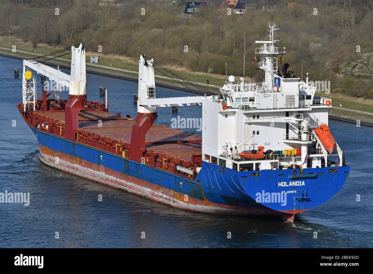 Nave da carico generale Holandia passando il canale Kiel Foto Stock