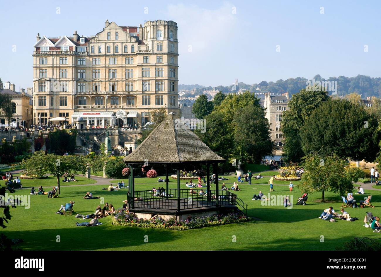 Parade Gardens and Empire Hotel, Bath, Somerset. Foto Stock