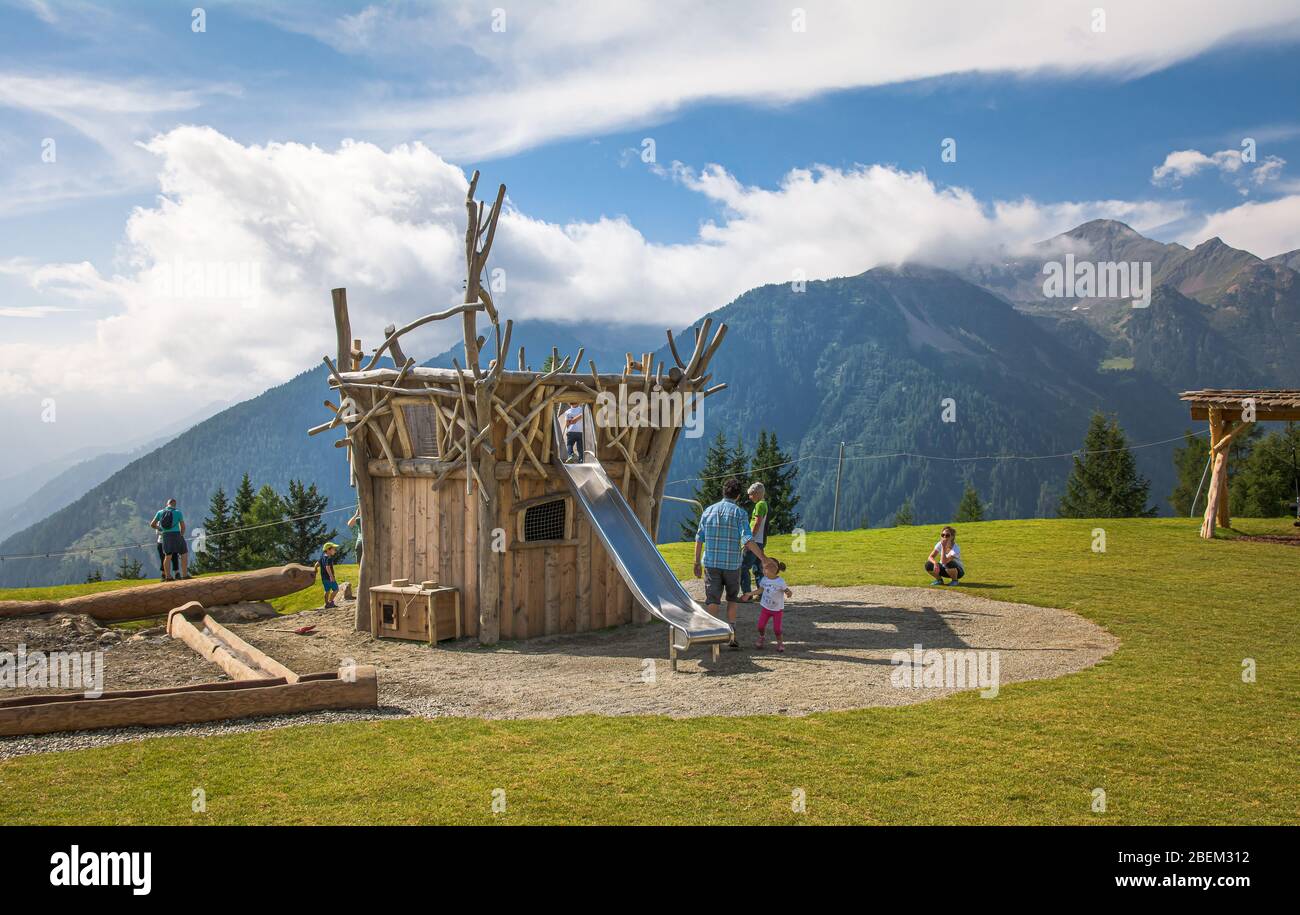 Parco giochi 'Pejo Kinderland' nella Val Pejo: La vacanza ideale per famiglie con bambini, Pejo, Val di Sole, Trentino Alto ADIG Foto Stock