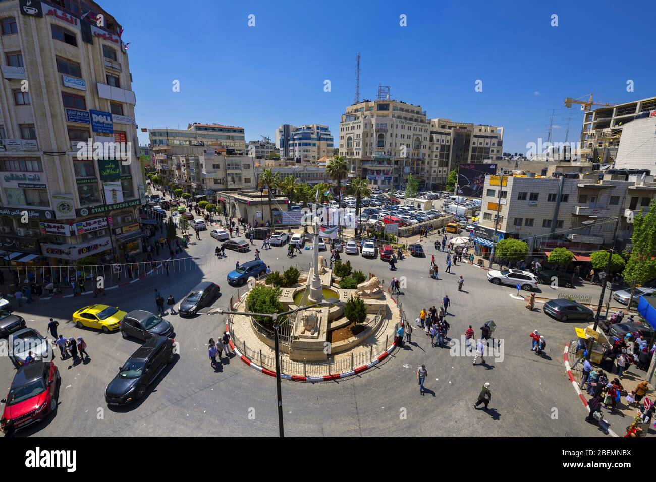Sulla piazza principale di al-Manara a Ramallah, Palestina Foto Stock