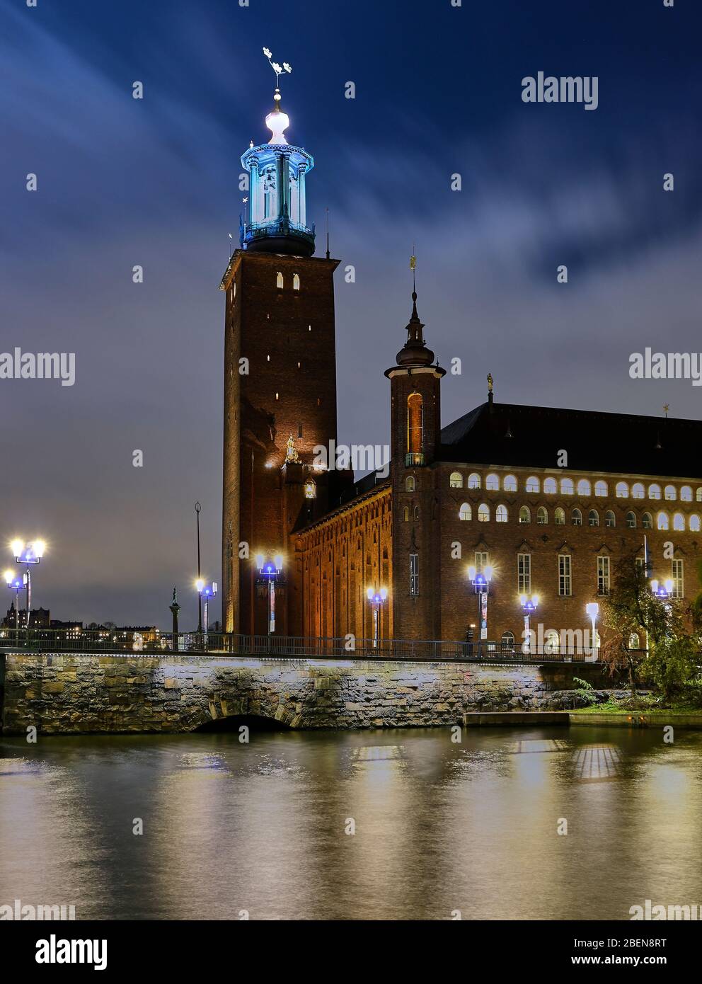 Il municipio di Stoccolma si trova a Kungsholmen nel centro di Stoccolma. Qui c'è l'amministrazione della città di Stoccolma, ma ha anche la bella sala delle feste Blue Hall Foto Stock