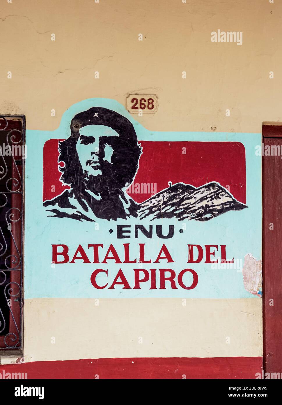 Pittura murale che commemora la battaglia di Capiro, Santa Clara, Villa Clara Provincia, Cuba Foto Stock