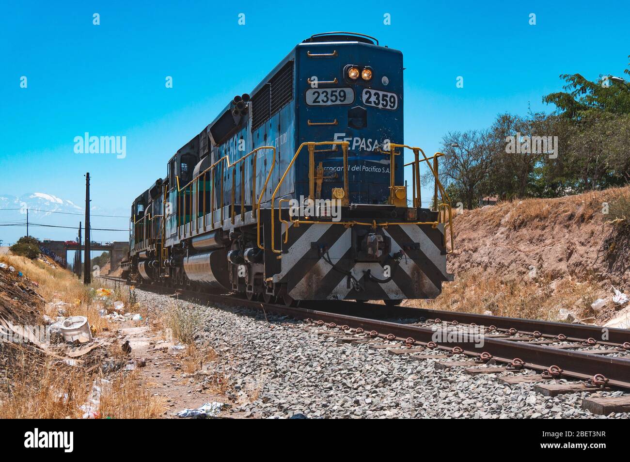 SANTIAGO, CILE - DICEMBRE 2015: Un treno merci a Cerrillos Foto Stock