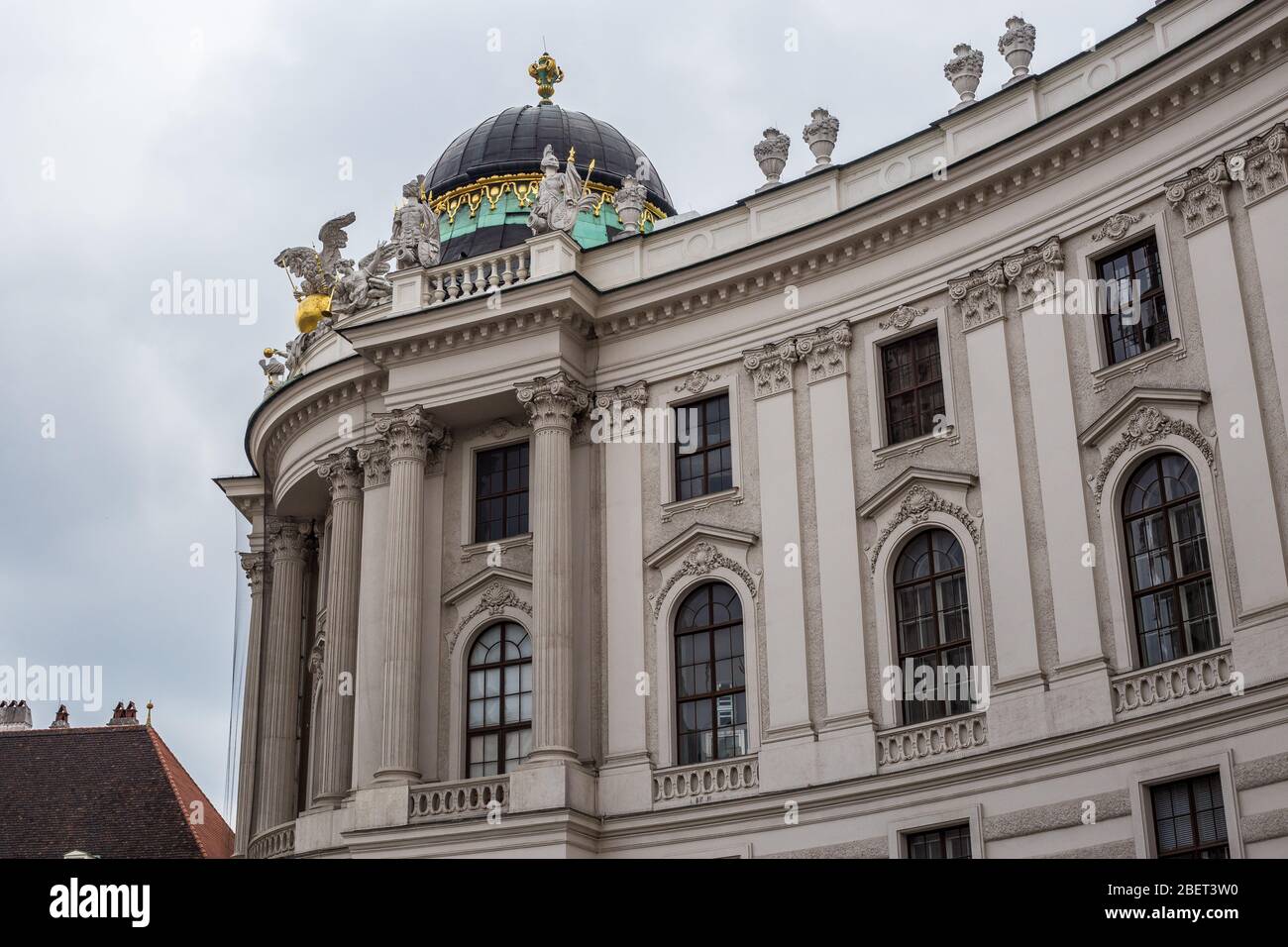 Vista dell'ala di San Michele a Michaelerplatz, Vienna Foto Stock