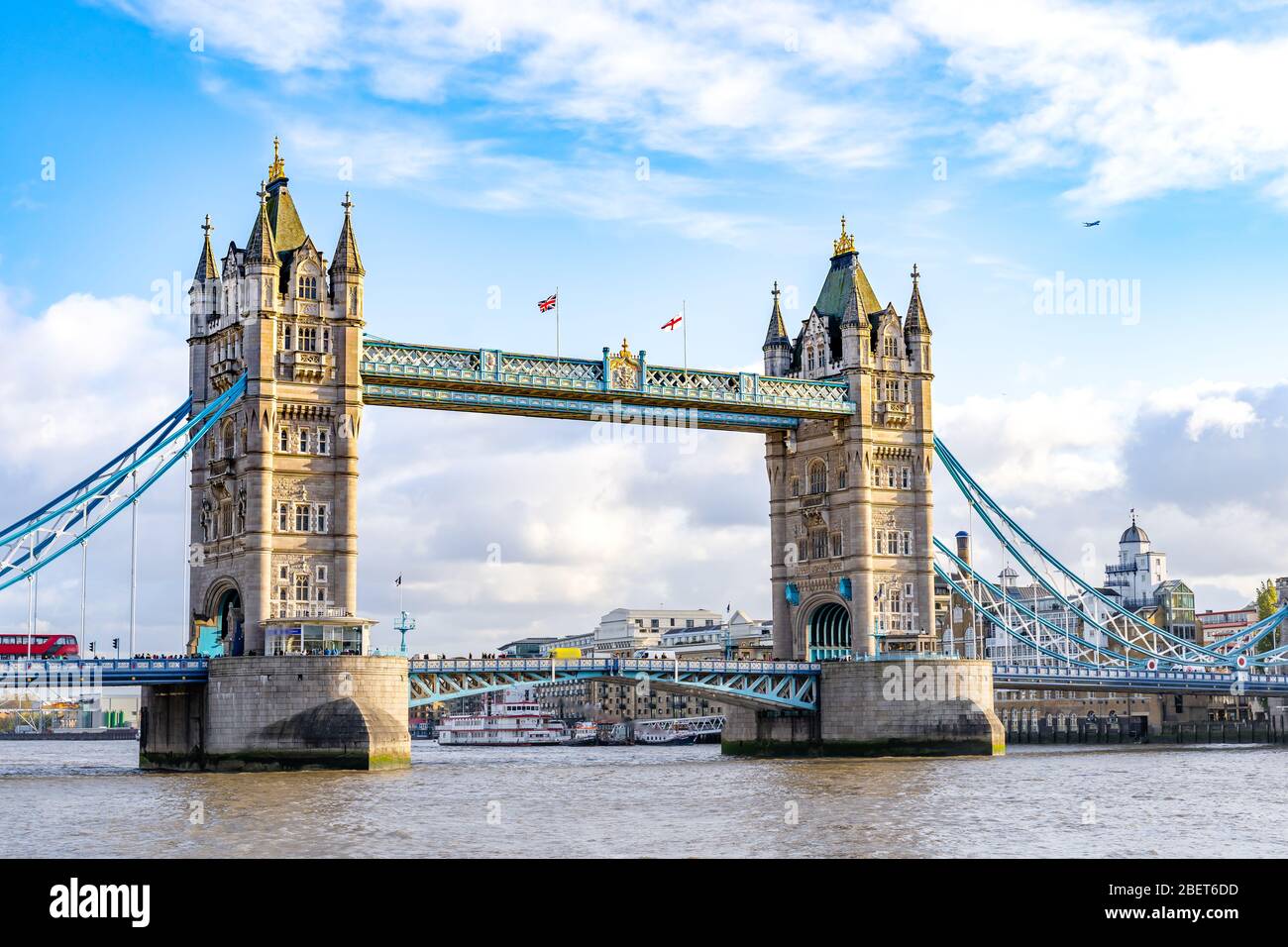 Vista panoramica del Tower Bridge di Londra Foto Stock