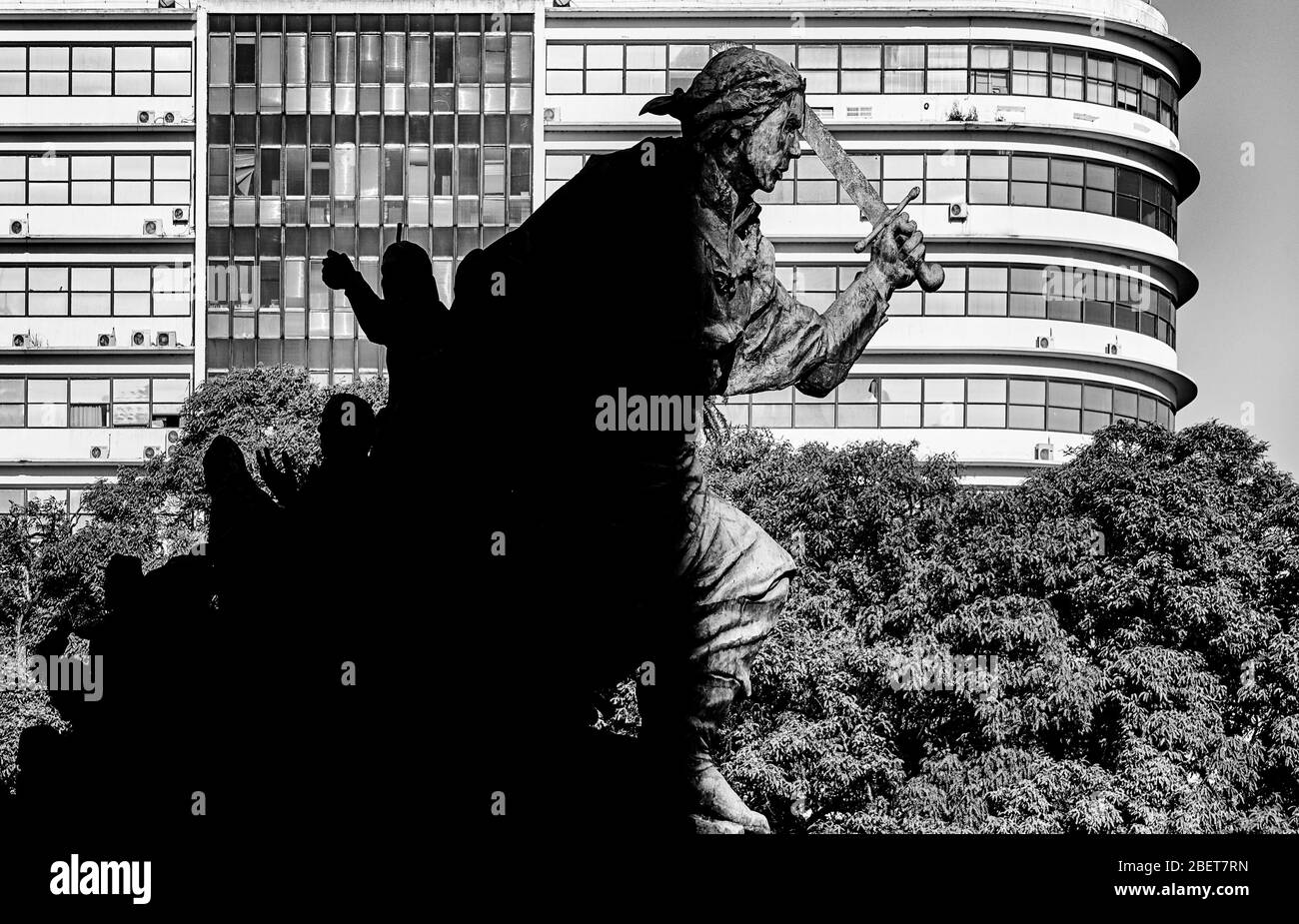 Da Monumento a 'Juana Azurduy' dal centro culturale 'Nestor Kirchner'. Buenos Aires, Argentina. Foto Stock