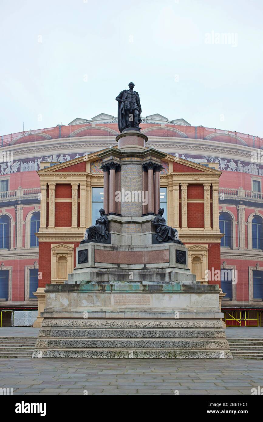 Royal Albert Hall e la statua del Principe Alberto Foto Stock