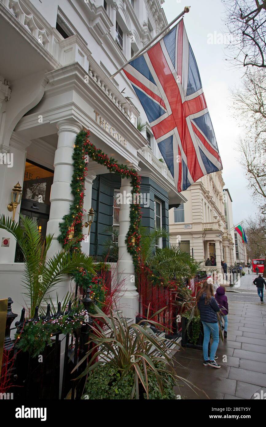 Bandiera britannica, Union Jack Outside the Gore, 190 Queen's Gate, Londra, Foto Stock