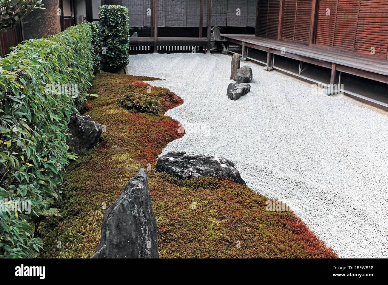 Zuiho-in sub-tempio solitario seduta giardino all'interno del complesso del Monastero di Daitokuji a Kyoto, Giappone. Foto Stock