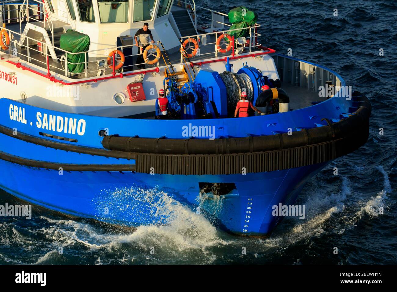 Tugboat, Puerto Corinto, Chinandega Department, Nicaragua, America Centrale Foto Stock