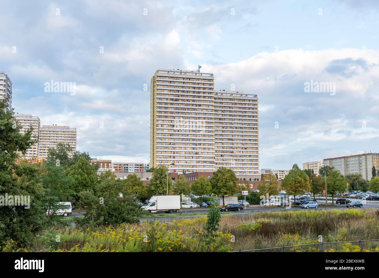 Condominio nel quartiere orientale di Marzahn, Berlino, Germania Foto Stock