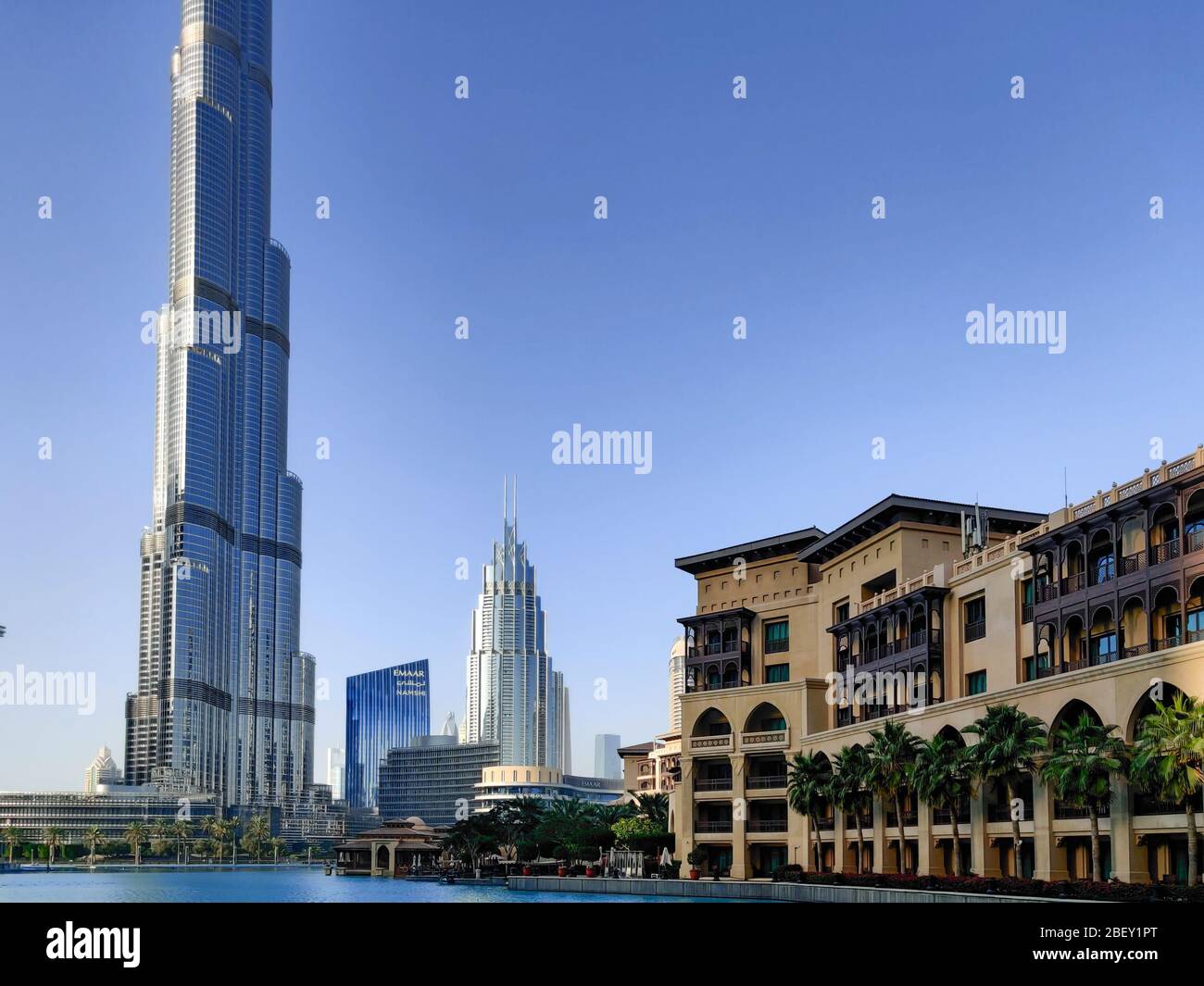 Downtown Dubai attrazioni turistiche - il Dubai Mall e la Fontana - Souk al Bahar - l'indirizzo | Viaggi di lusso e shopping in Medio Oriente Foto Stock