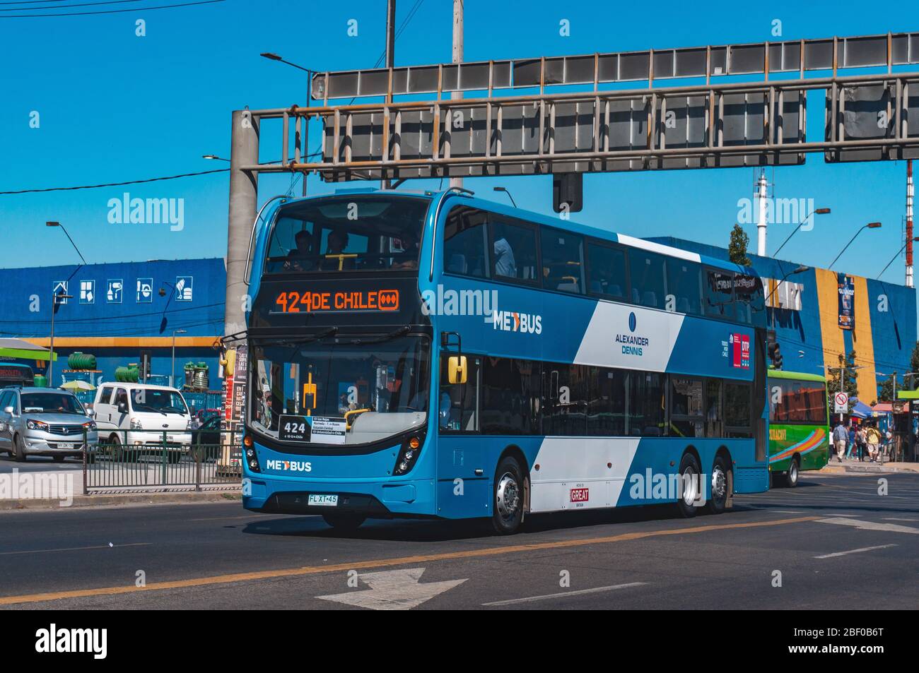 SANTIAGO, CILE - MARZO 2017: Un autobus Transantiago a Santiago Foto Stock