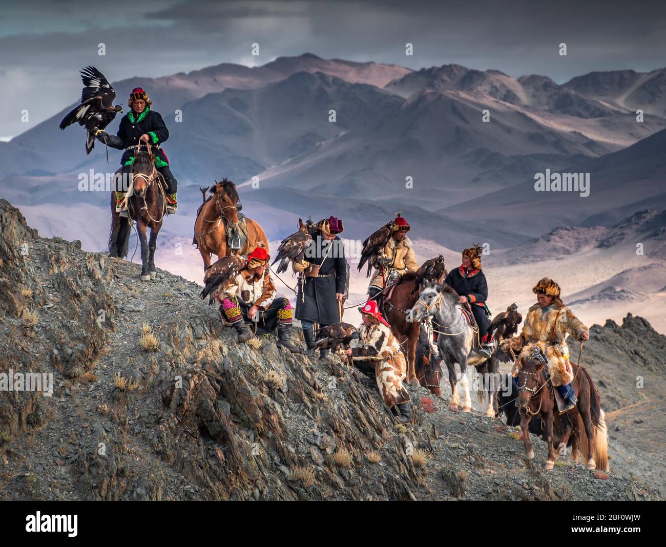 Cacciatore di aquile mongolo, provincia di Bajan-Oelgii, Mongolia Foto Stock