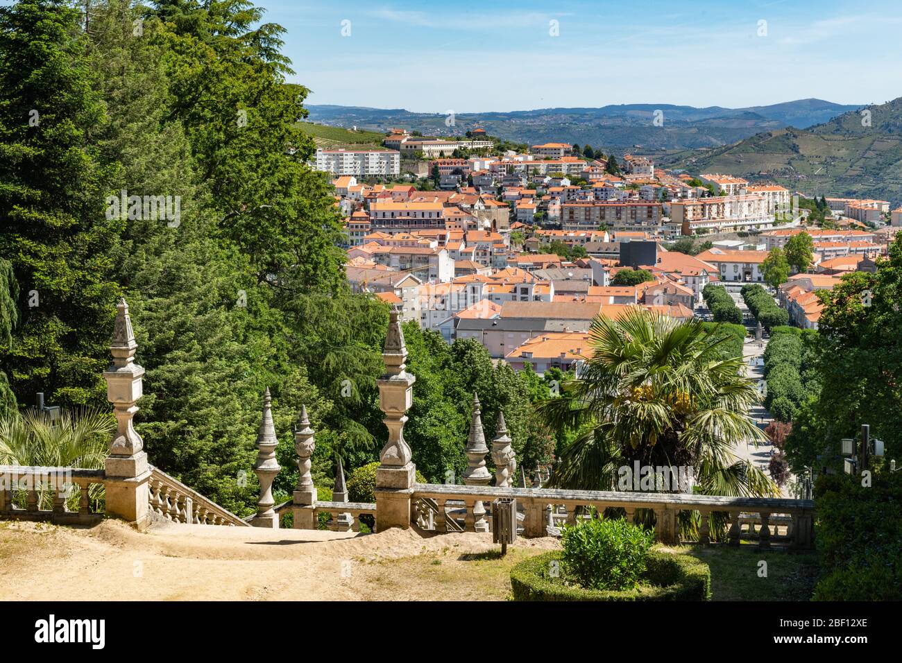 Vista sulla scala del Santuario di nostra Signora di Remedios a Lamego - Portogallo Foto Stock