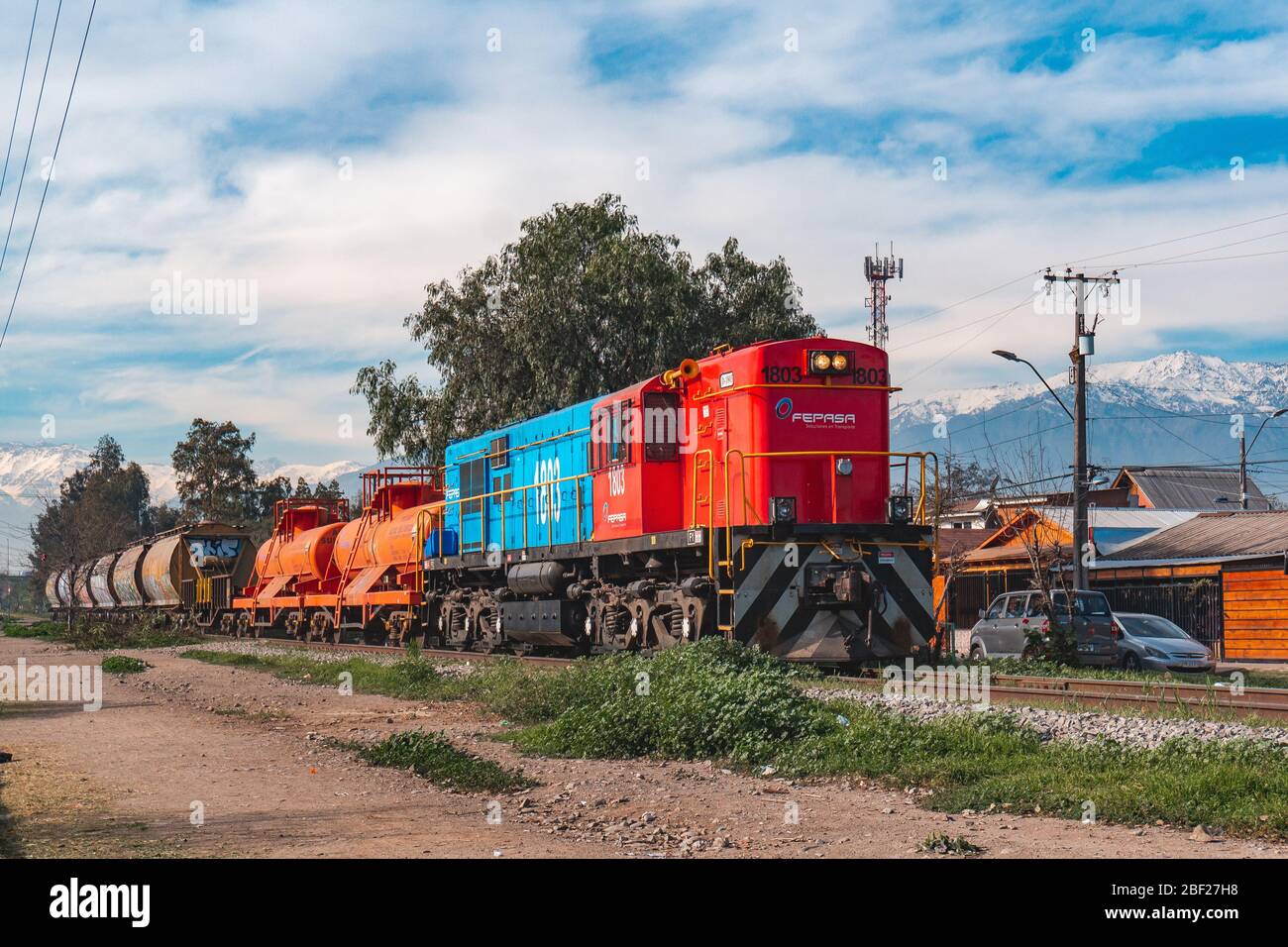 SANTIAGO, CILE - 2016 LUGLIO: Un treno merci a Cerrillos Foto Stock