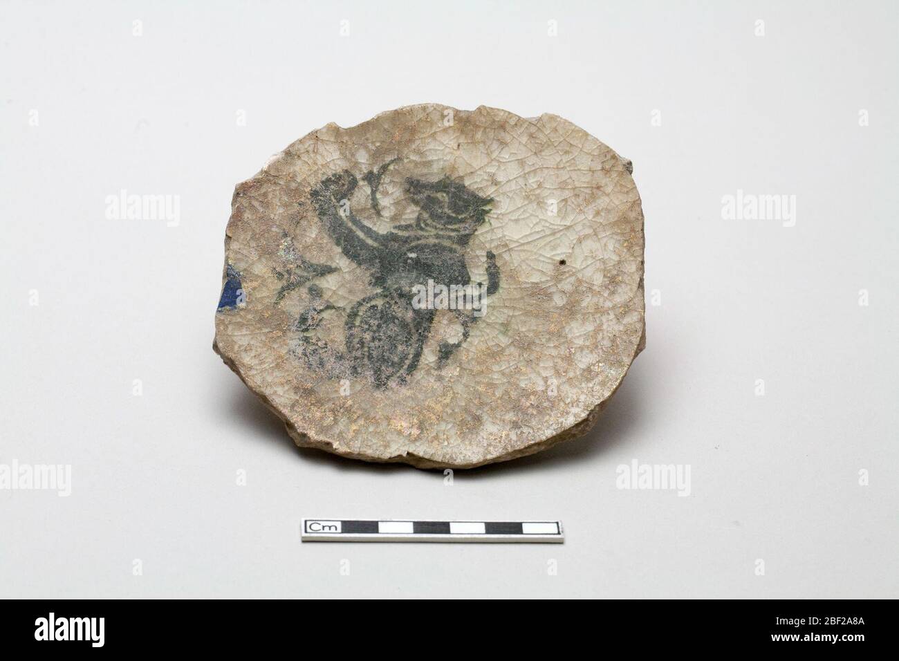 Frammento. Il Sig. E la Sig.ra Laurance P. RobertsFrom 1950 – 2001MR. E la Sig.ra Laurance P. Roberts, acquisita negli anni '50 dall'Iran. [1]da 2001Freer Gallery of Art, dono di Laurance P. Roberts, Baltimora, Maryland. Foto Stock