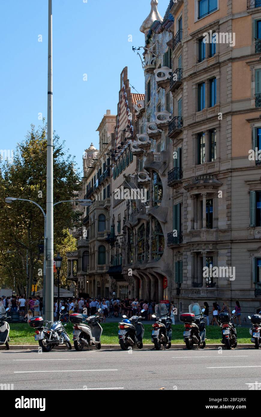 Architettura del 1900 Casa Batllo in stile gotico in stile Liberty, Passeig de Gracia, Barcellona, Spagna di Antoni Gaudi Foto Stock