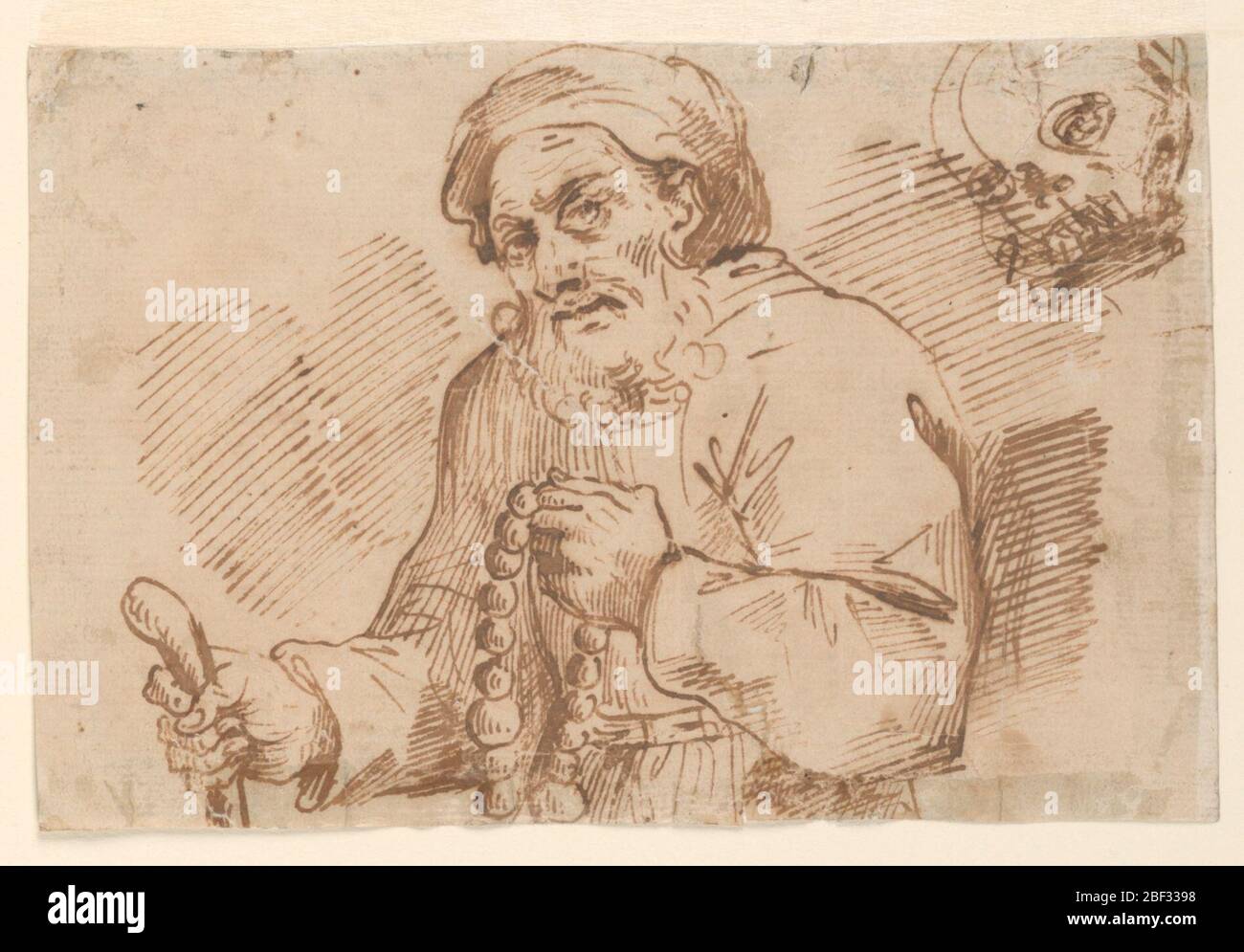 Schizzo di Halflength di un Pellegrino anziano. Uomo anziano a metà lunghezza, con la metà a sinistra, tiene un bastone nella mano destra e greggia una fila di perle nella sinistra. In alto a destra viene visualizzato uno schizzo di ciò che sembra essere un cranio. Foto Stock