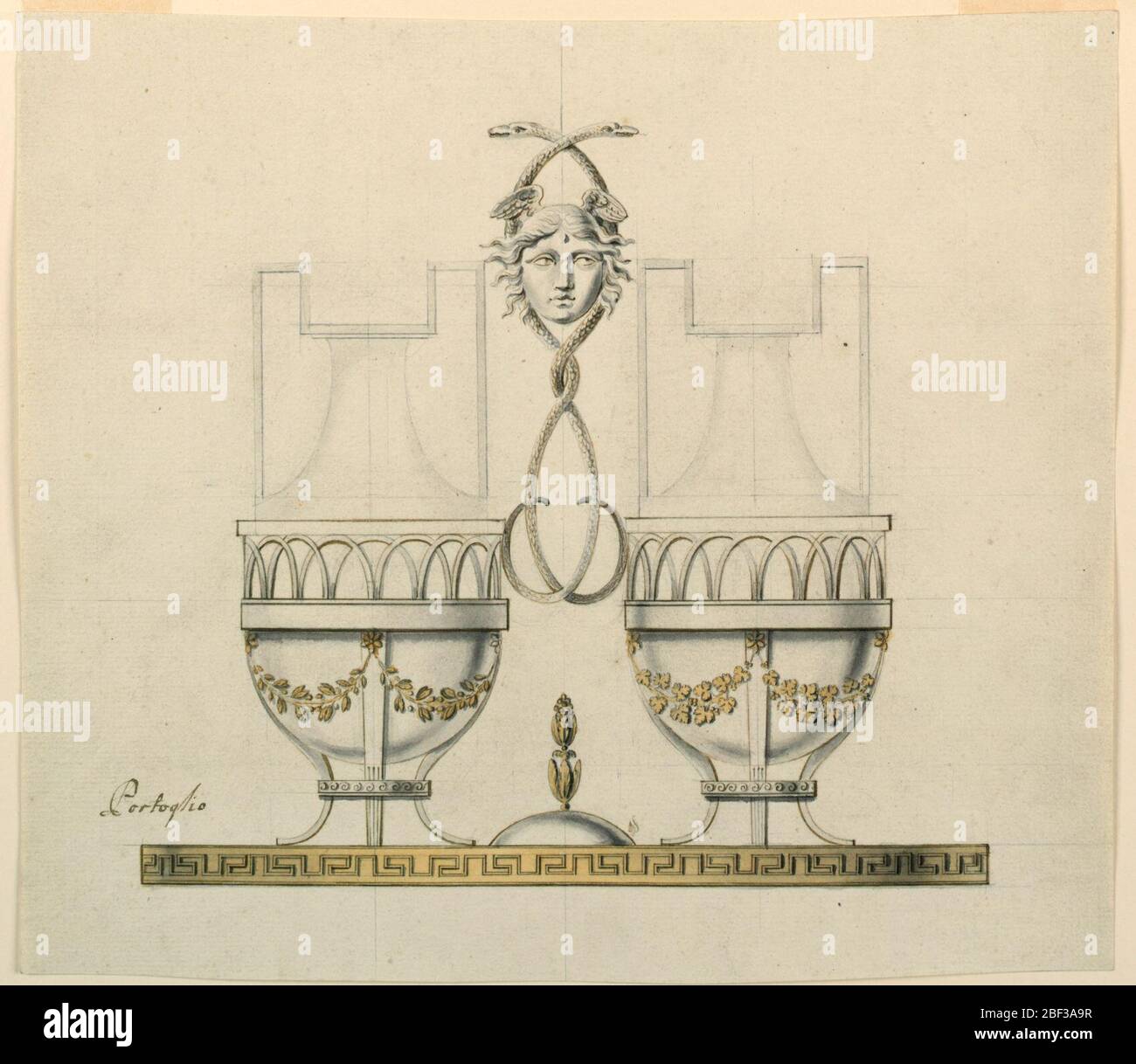 Progettazione di una struttura Cruet con suggerimenti alternativi. Rettangolo orizzontale. Progettazione di una struttura Cruet con suggerimenti alternativi. Il manico è formato da una testa Medusa avvolta tra due serpenti, che si innalza dalla ringhiera arcuata sulla sommità di due ciotole a forma di coppe d'uovo a sinistra e a destra. Foto Stock