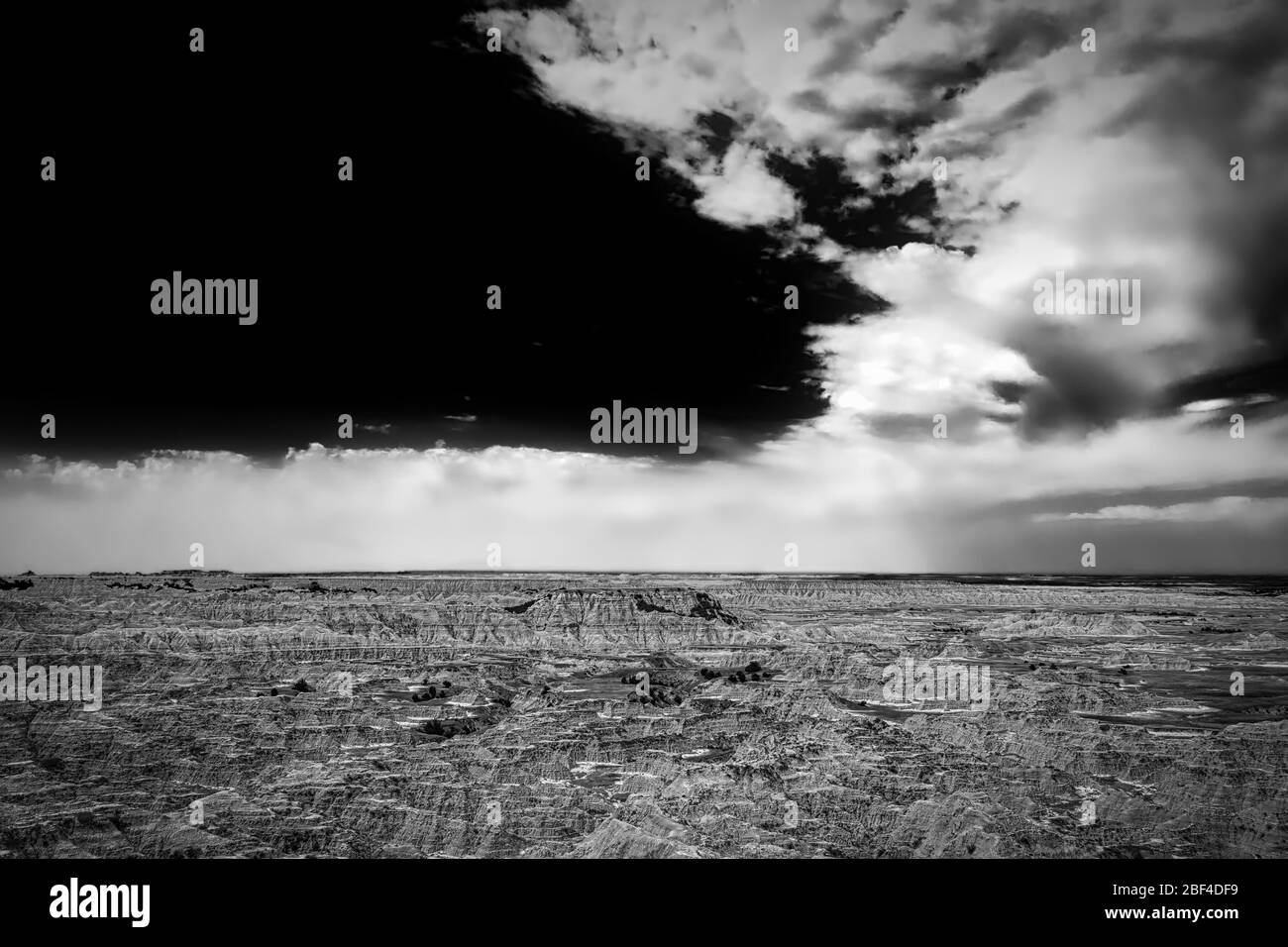 Una vista che guarda sulle Badlands del South Dakota. Foto Stock