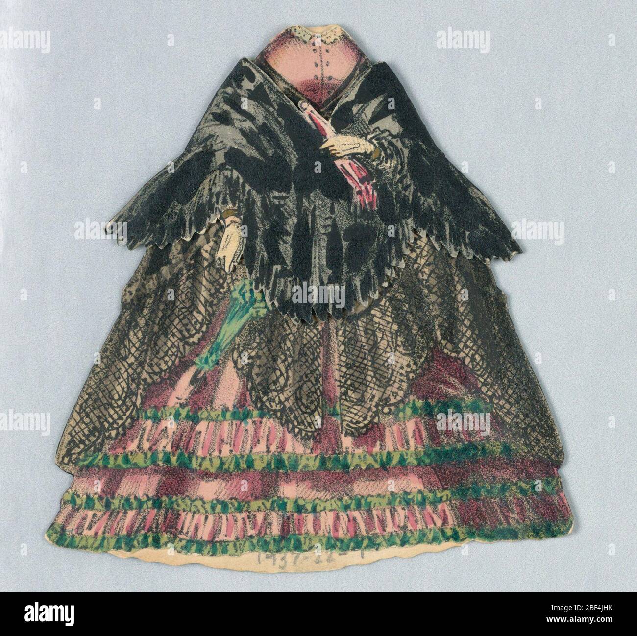 Costume di bambola di carta con le camice rosa e verde e Parasol verde. Scialle nere su gonne a livelli rosa e verde; ombrellone verde a destra e ombrellone rosa a sinistra. Foto Stock Costume di bambola di carta con le camice rosa e verde e Parasol verde. Scialle nere su gonne a livelli rosa e verde; ombrellone verde a destra e ombrellone rosa a sinistra. Foto Stock