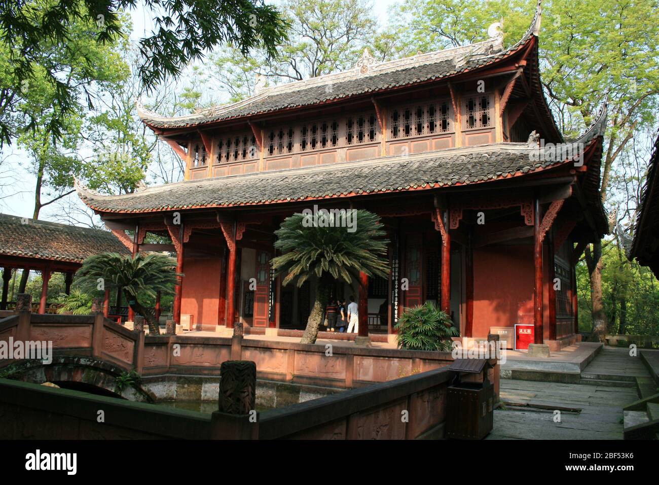Dongpo Building Lingyun Leshan Sichuan fondata nella dinastia Song era originariamente calledZai Restaurant Foto Stock