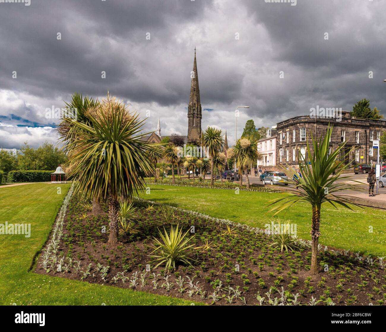 Piccolo parco con banchione in miniatura, Perth Road, Dundee Foto Stock