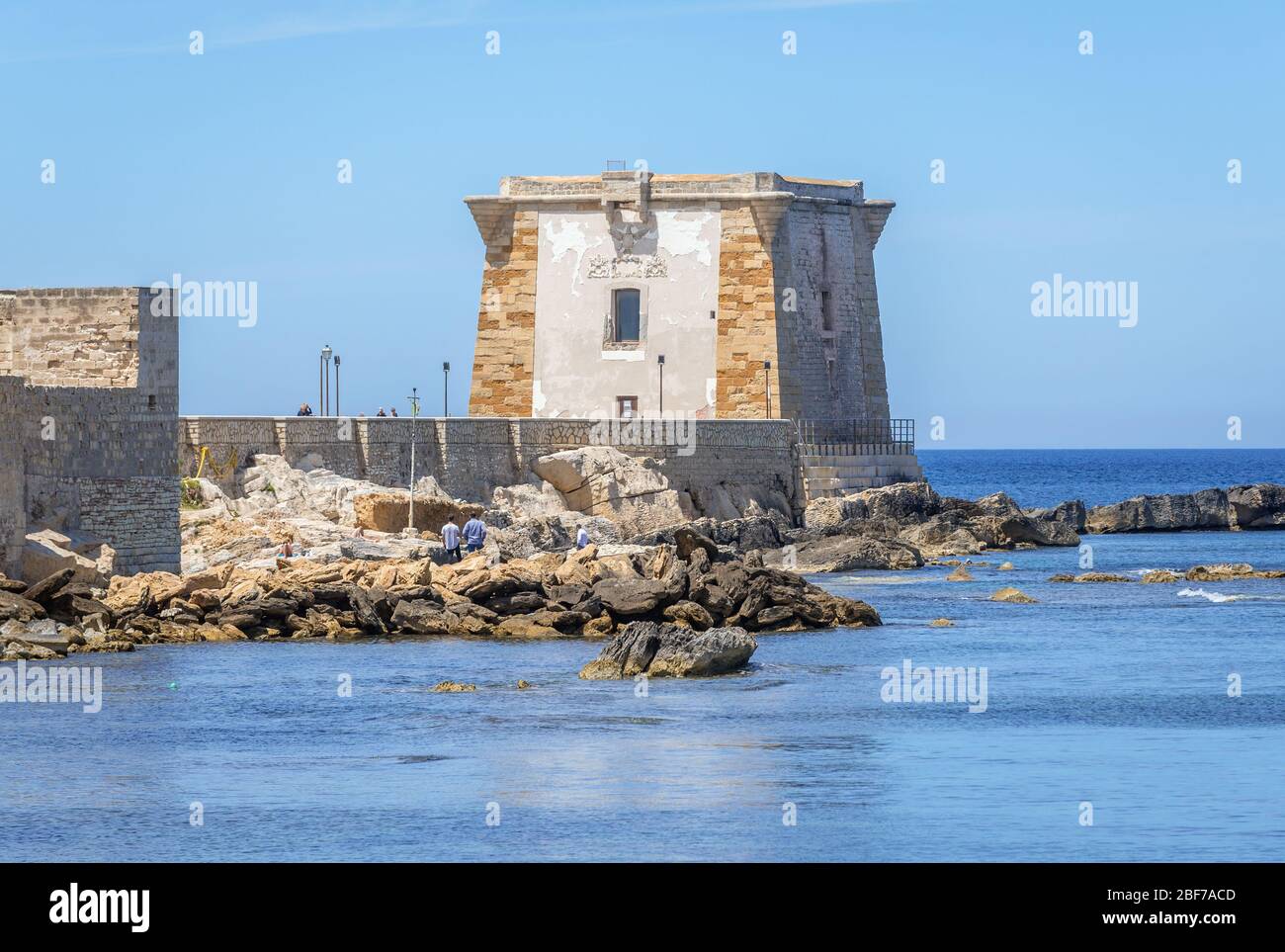 Torre di Ligny - Torre di Ligny, storica torre di guardia costiera a Trapani  città, Sicilia in Italia Foto stock - Alamy