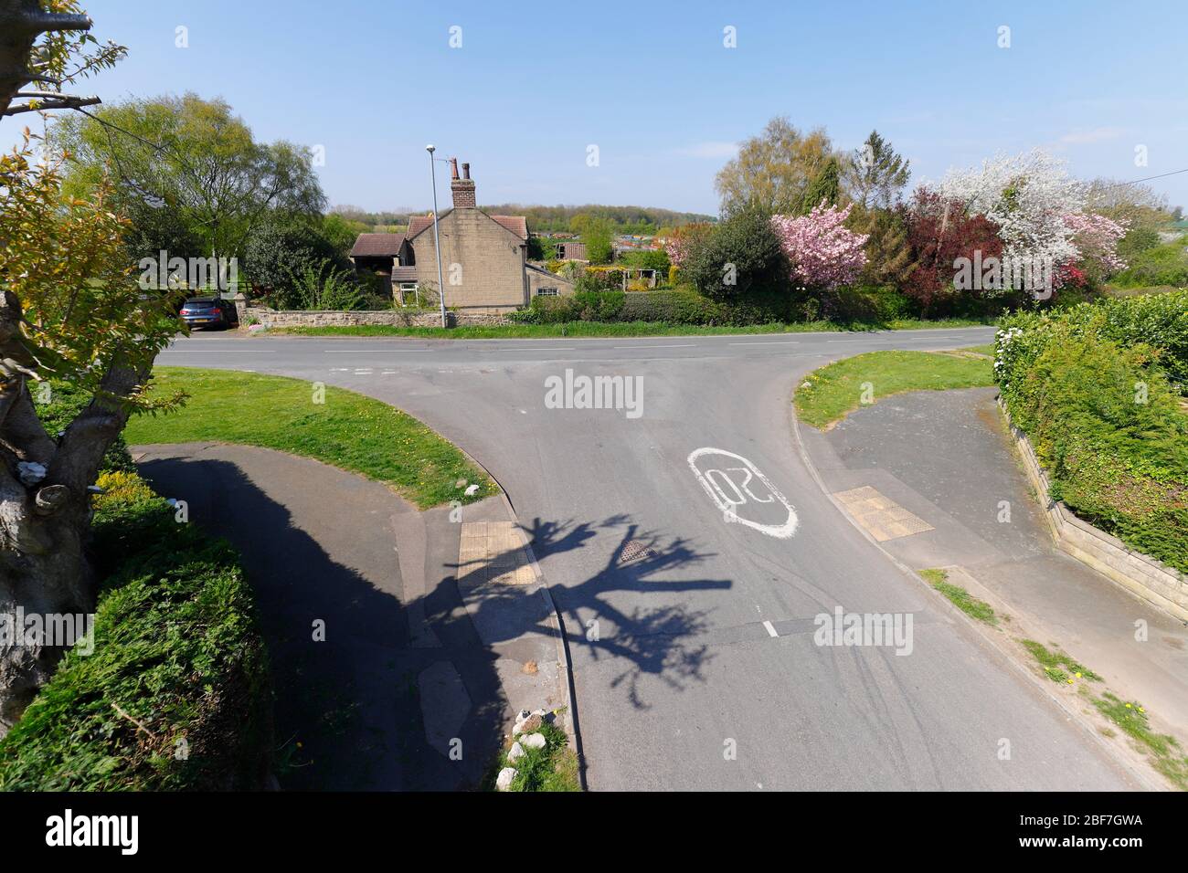 Guardando verso Swillington Lane da Neville Grove a Swillington Foto Stock