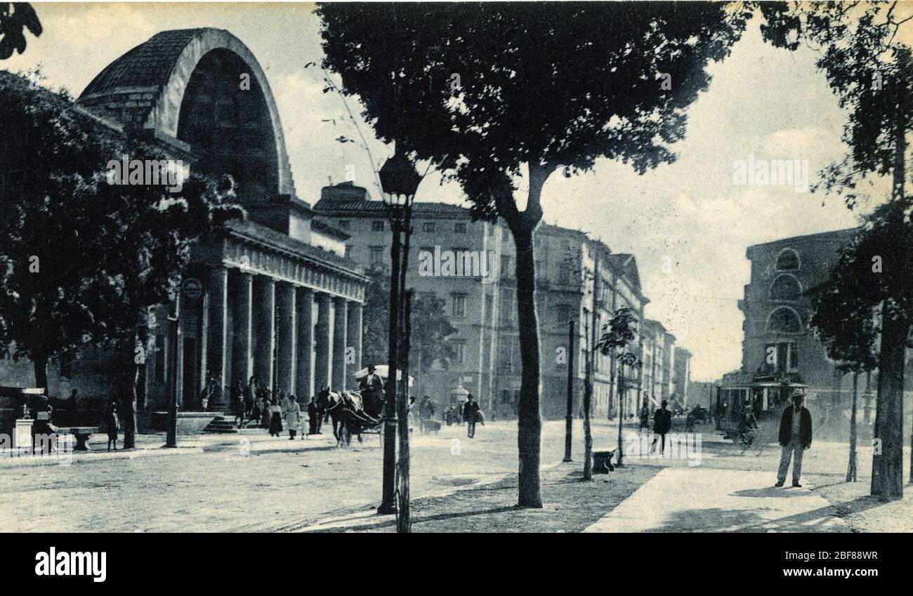 Vue de Livourne et du Reservoir 'il Cisternone' 'Gran Conservà, Italie (la città di Livorno, Italia) carte postale vers 1910 Collection privee Foto Stock