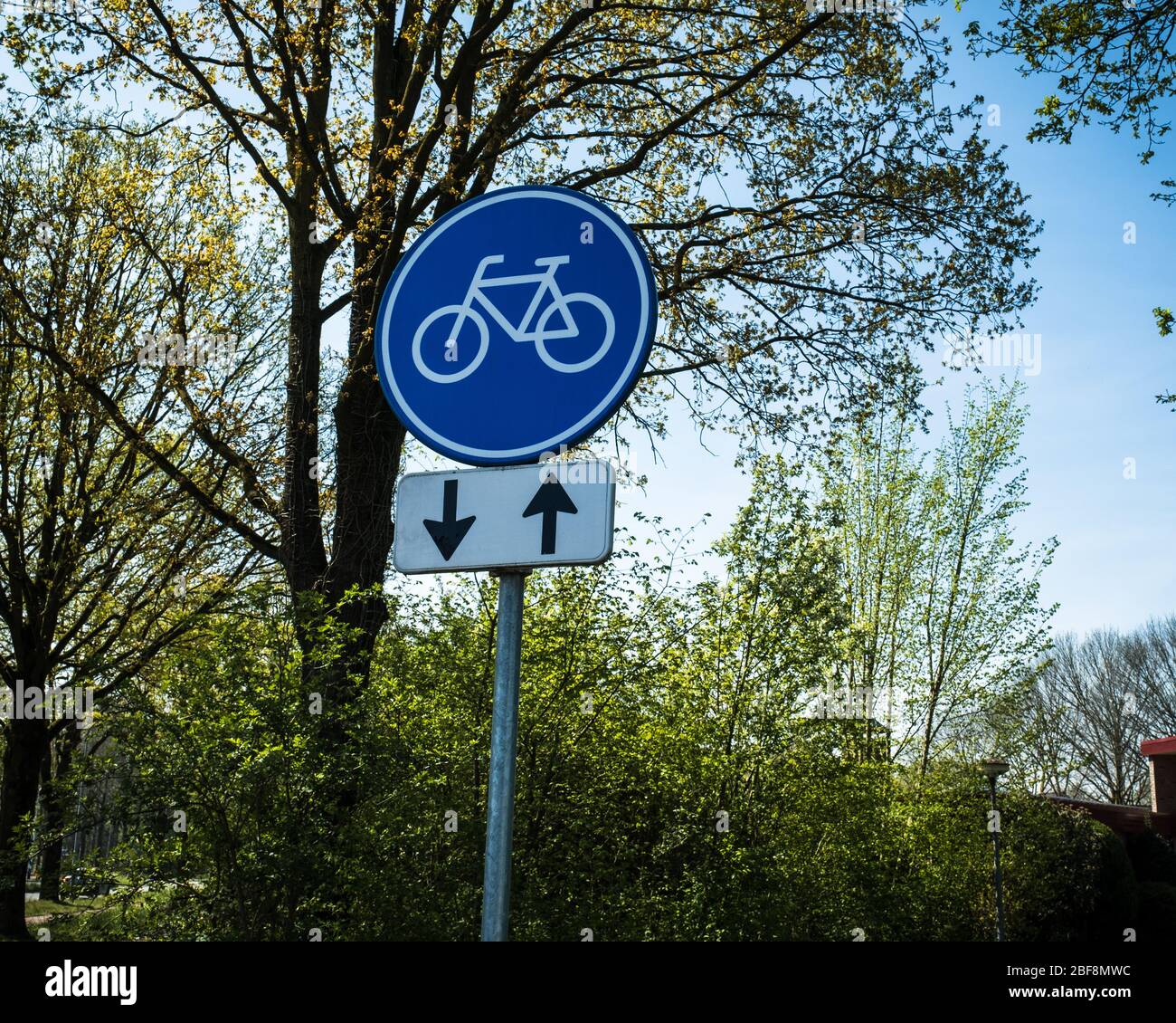 cartello stradale pista ciclabile Foto Stock