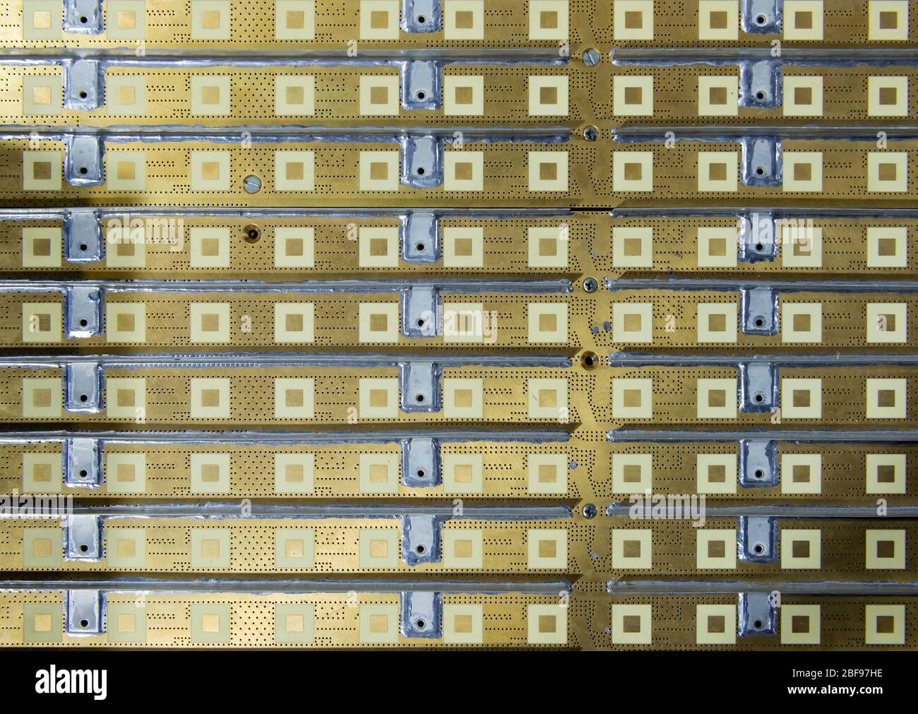 Sfondo Technogenic - attivo sottoposto a scansione elettronica array vista anteriore x-gamma Foto Stock