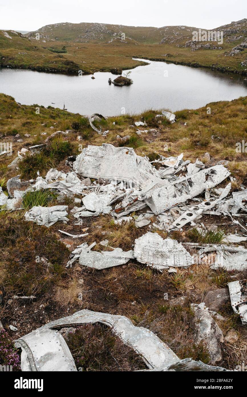 La fusoliera del Liberatore USAAF B-24H che si schiantò nei laghi delle fate nel 1945 mentre volava le truppe americane a casa dopo la grande guerra. Foto Stock