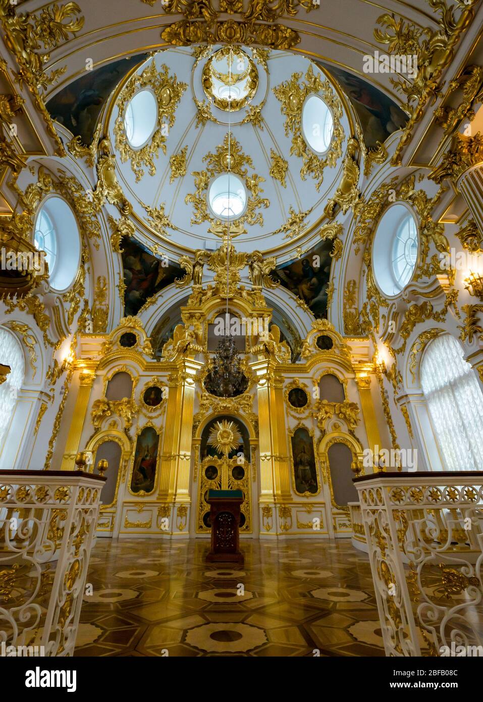 L'interno della Grande Chiesa, il Museo di Stato dell'Ermitage, il Palazzo d'Inverno, San Pietroburgo, Federazione Russa Foto Stock