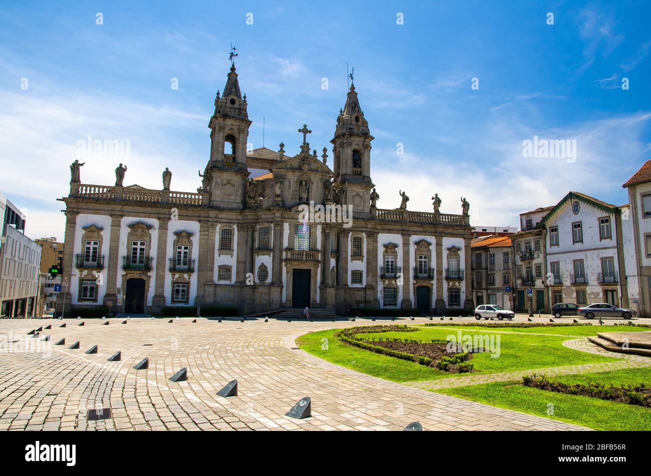 Braga, Portogallo - 24 giugno 2017: Cityday la Chiesa di San Marco igreja de Sao Marcos Largo Carlos Amarante Foto Stock