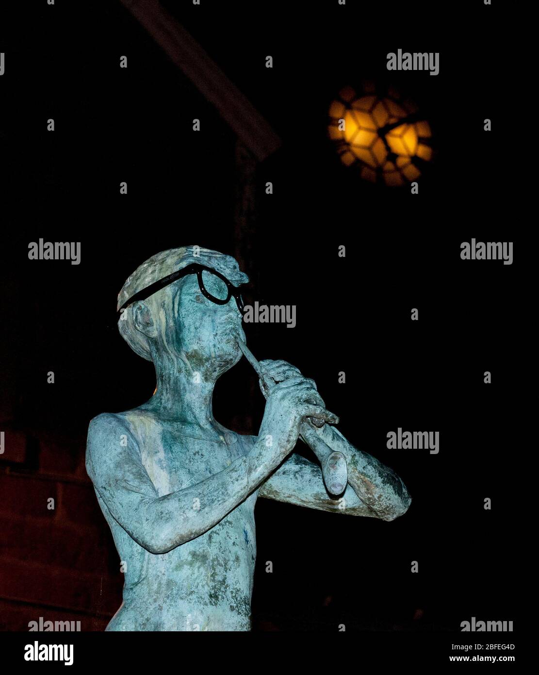 Statua di Peter Pan di notte, Kirriemuir, Angus Foto Stock