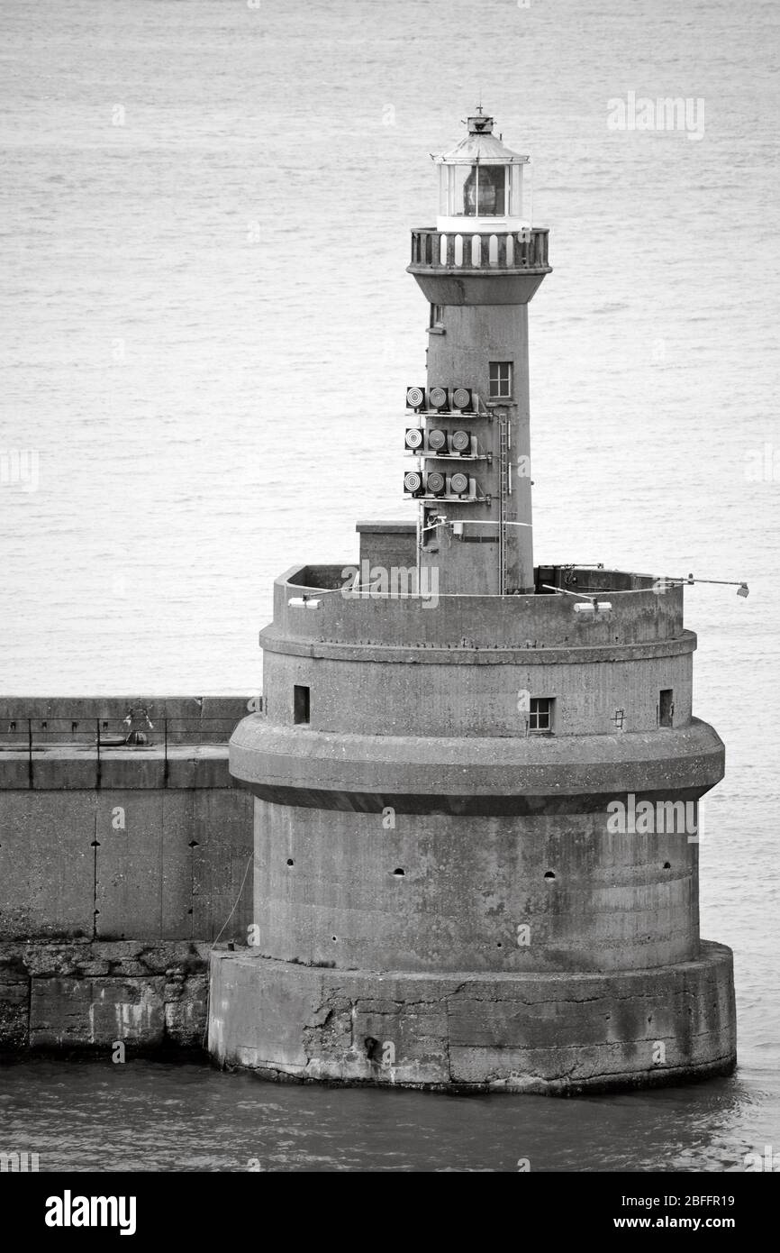 Il vecchio faro di Mole,porto di Zeebrugge,West Flanders,Belgio, Europa Foto Stock