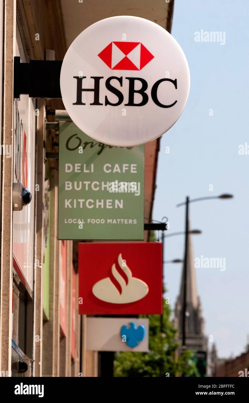 Il logo Abbazia foto al di fuori di una succursale, a fianco dei rivali Barclays e HSBC Foto Stock