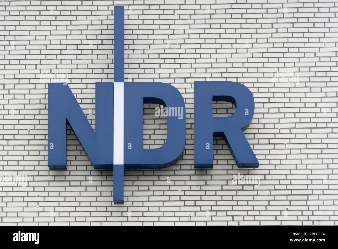 Facciata con scritta NDR, Kiel, Schleswig-Holstein, Germania Foto Stock