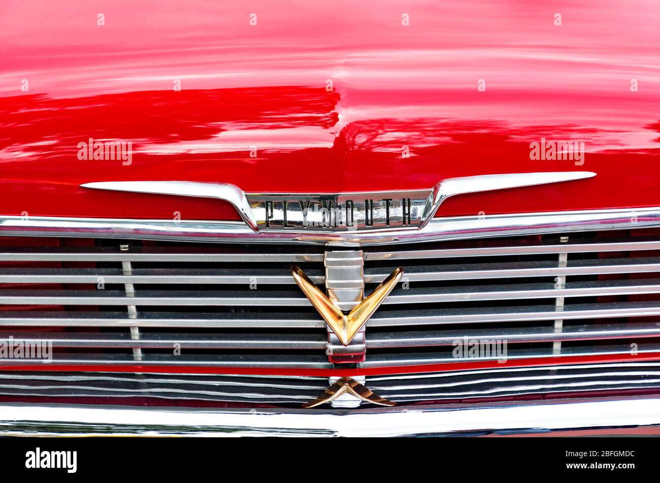 Automobili / American made 1958 Plymouth Plaza berlina esposto ad un Motor show a Melbourne Victoria Australia. Il veicolo è stato rilasciato con un V8 Foto Stock
