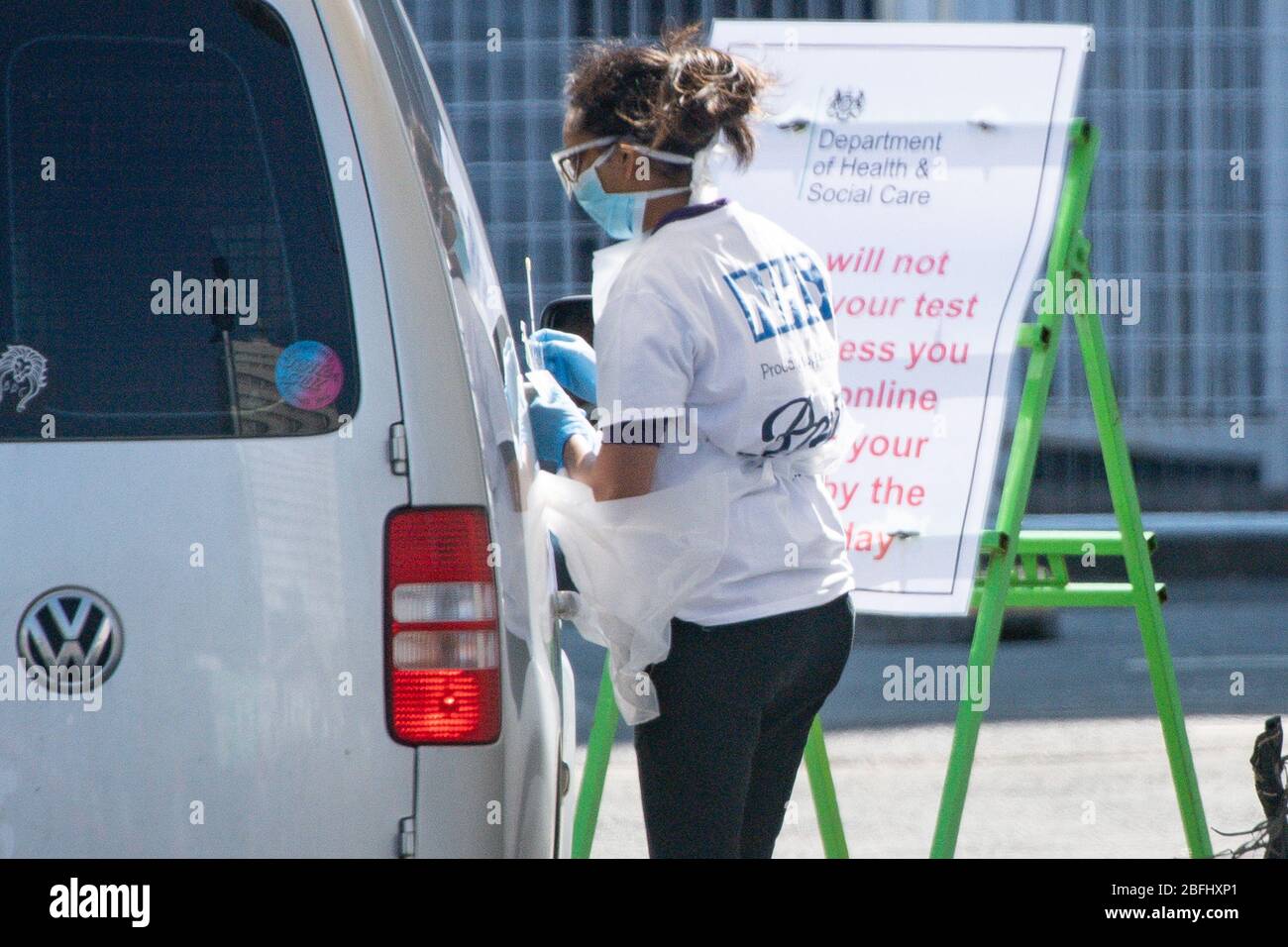 Il test del coronavirus continua a Edgbaston Cricket Ground, Birmingham, mentre il Regno Unito continua a bloccarsi per contribuire a frenare la diffusione del coronavirus. Foto Stock